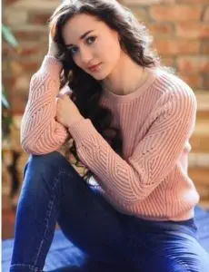 Elite escort service in Saja for home and hotel visits